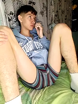 heyy_noah11 live sex cam