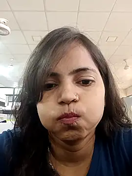 SexyIra89's cam snapshot