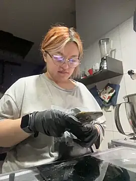 Sophia_Weest99's cam snapshot