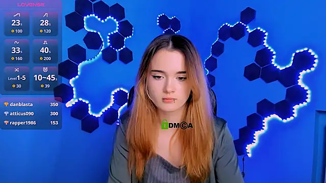 liana_kisses live sex cam