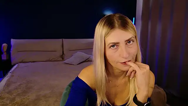 ZoeGrant live sex cam