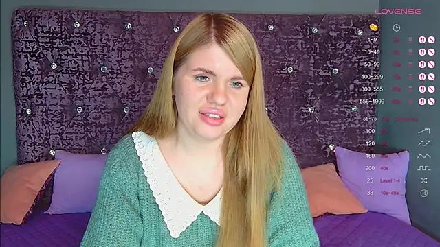 NoraBigAss live sex cam