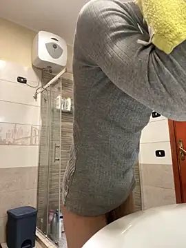 Gionnytav live sex cam