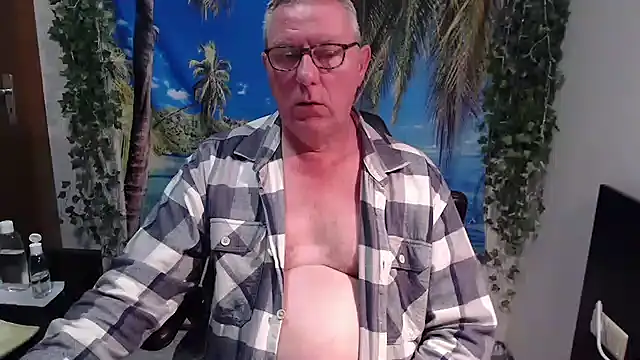 Dutch_Daddy live sex cam