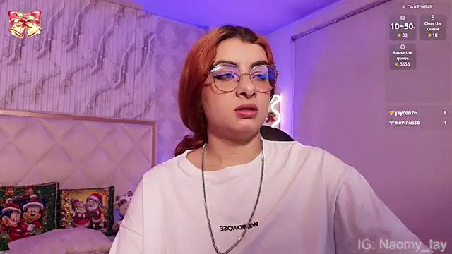 Naomy_tay1 live sex cam