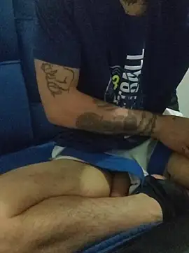 Tattoboy19cm live sex cam