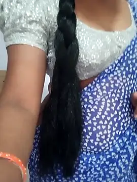 Manisha-Love live sex cam