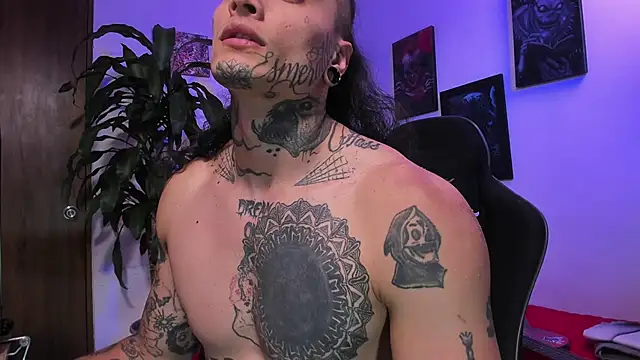 Ryuk_it live sex cam