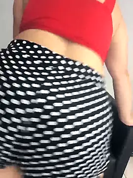 paularois's cam snapshot