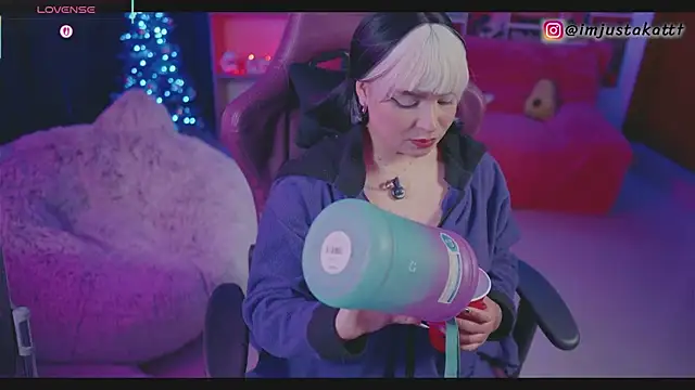 sensualkattt's cam snapshot