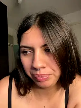 Argentiiniita's cam snapshot