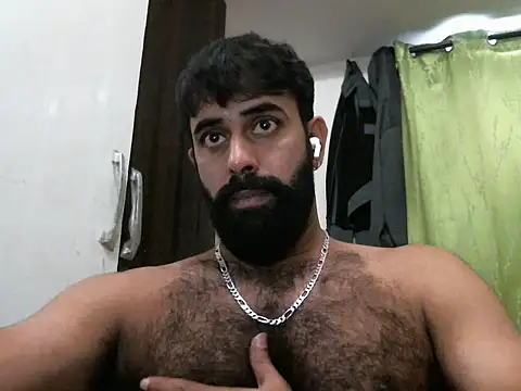 indianhairybull live sex cam