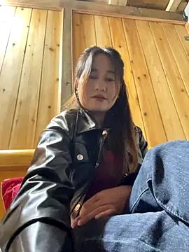 phungtiti live sex cam