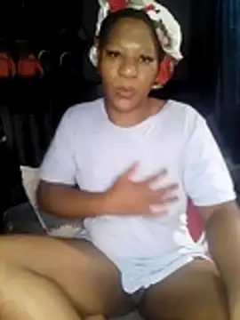 juicylips58 live sex cam