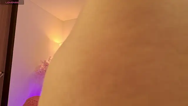 KaylaCollinsX's cam snapshot