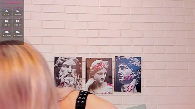 Blondy_Fina live sex cam