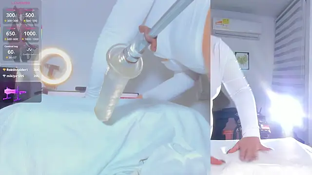 Maria_Jones_'s cam snapshot