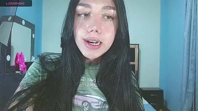 karla_zambrano live sex cam