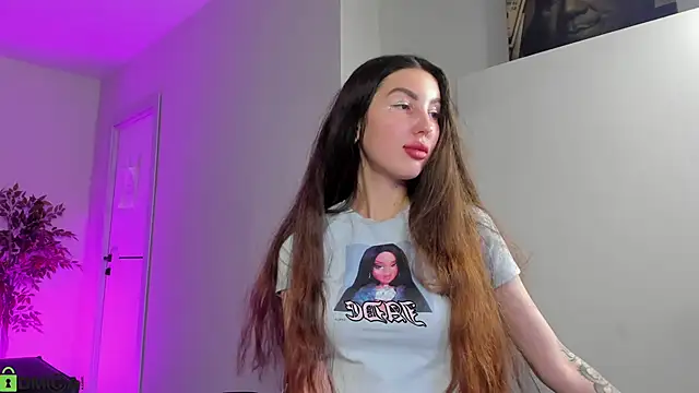 LiraRevery's cam snapshot