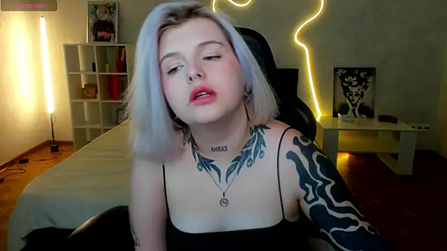 shadow__purrr's cam snapshot