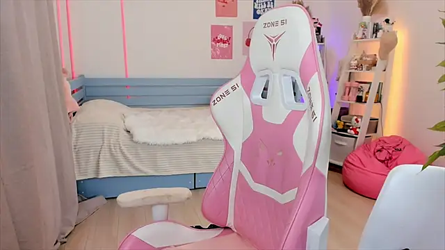 Lily_Young live sex cam