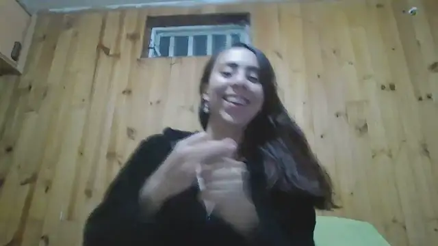 Roselingalvis13's cam snapshot