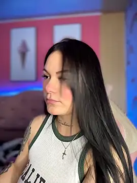 Megaan__More's cam snapshot