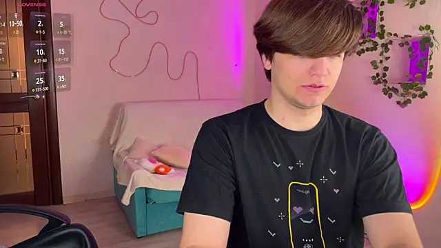 RobertAndLinela live sex cam