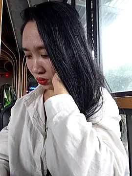 Lucky-2x's cam snapshot