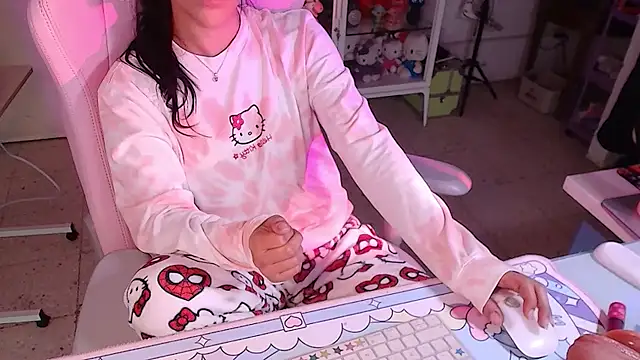 kaithra live sex cam