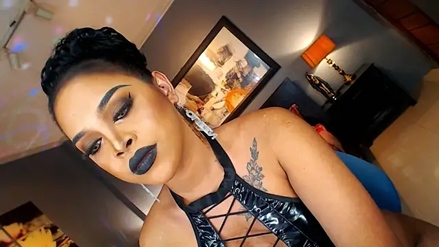 MarryQueen22 live sex cam