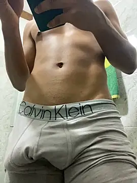 liam_Brooks9 live sex cam