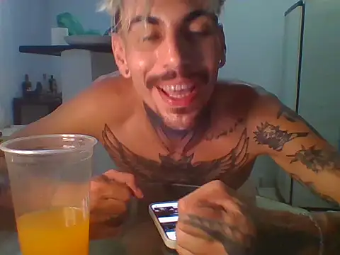 PitbullDiablo1 live sex cam