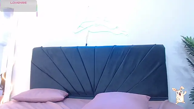 keyra_tay1's cam snapshot