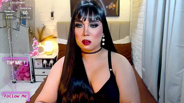 SUPERHORNY101 live sex cam