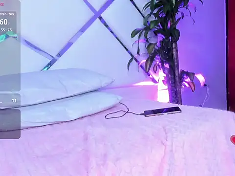 CarolinaNavas33's cam snapshot