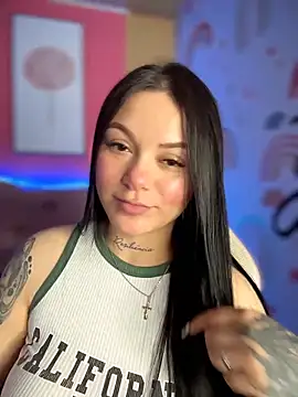 Megaan__More's cam snapshot