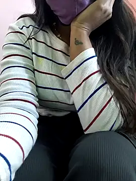 Ananya_34 live sex cam