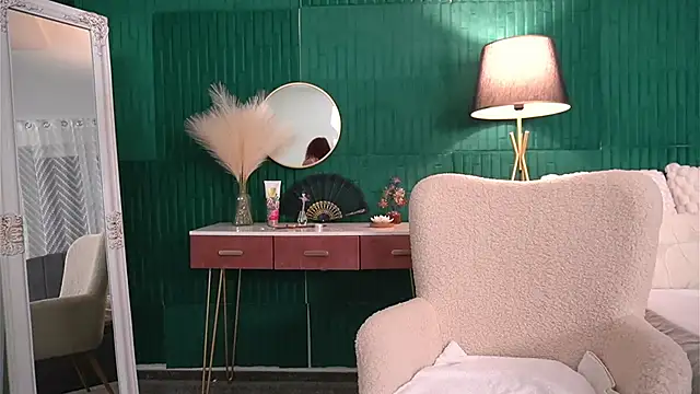 HaileyMoonn live sex cam