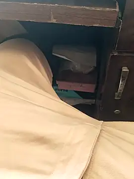 Roy___121 live sex cam