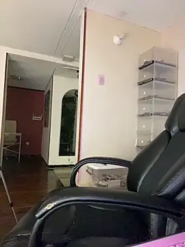 KyliePinkk_'s cam snapshot