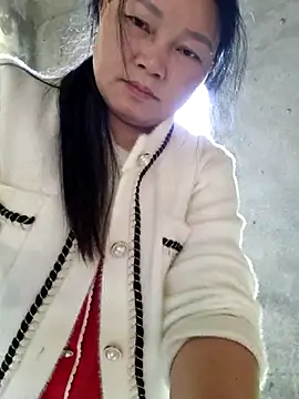 yoowwmr's cam snapshot