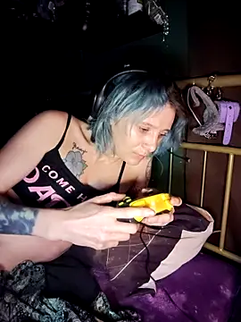 wolfgirl97 live sex cam