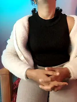 Samaira_0's cam snapshot