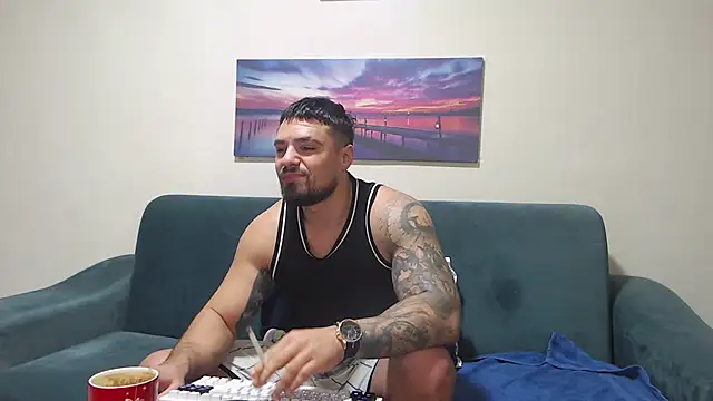 Tiberius_hunk live sex cam