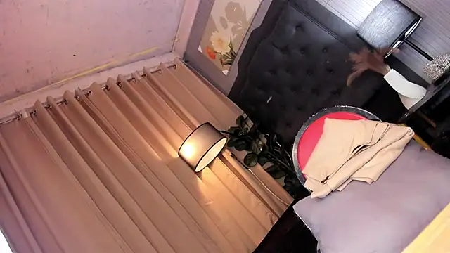 asiangorgeouspetite live sex cam