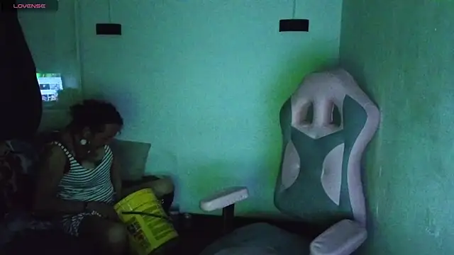 Ivonne_ferrer__ live sex cam