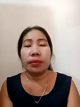 Reema_143 live sex cam