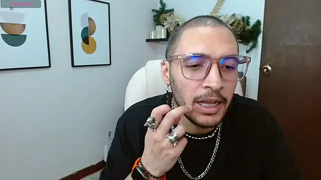 __Damian___ live sex cam