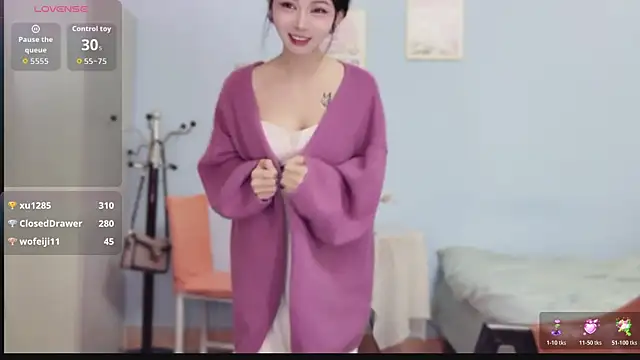 Sue101010 live sex cam